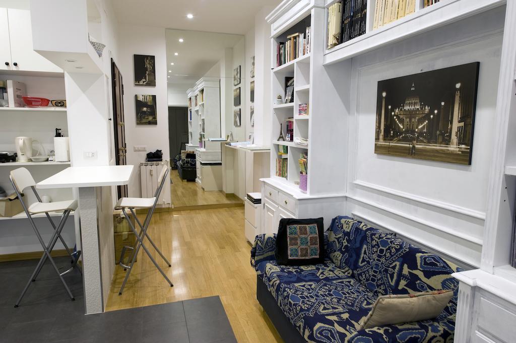 The Photos Room B&B โรม ภายนอก รูปภาพ