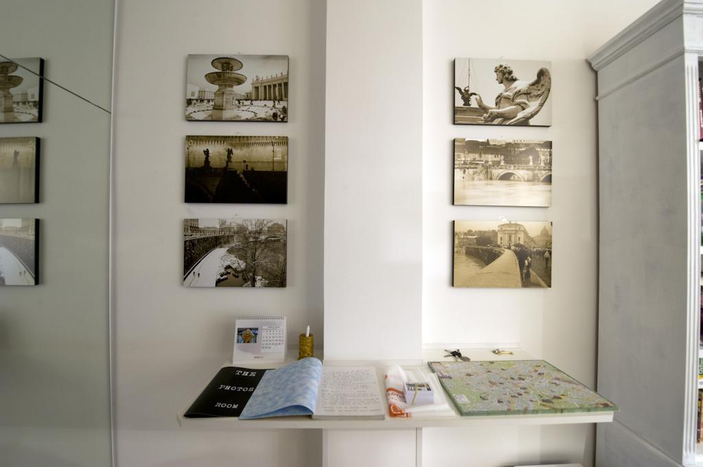 The Photos Room B&B โรม ภายนอก รูปภาพ